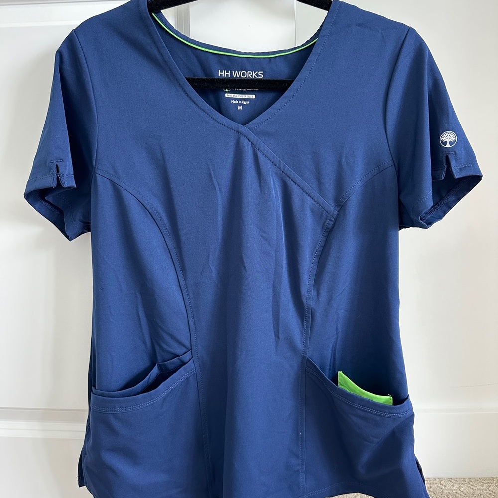 Healing Hands Navy Scrubs. 2 petite medium pants and two medium scrub tops.
